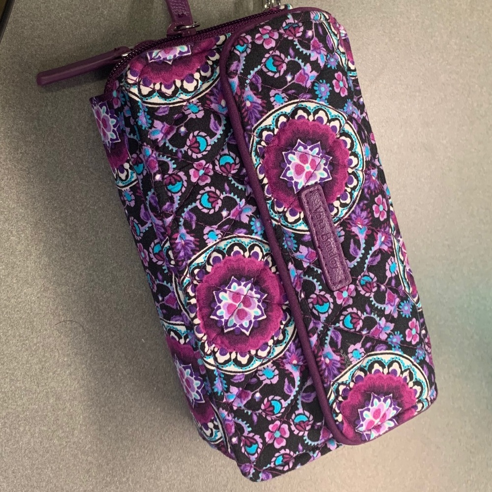 NWOT All-In-One Vera Bradley Wristlet/Crossbody